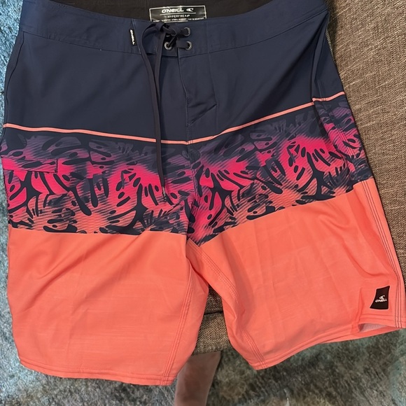 O’Neil Swim HYPER FREAK HEAT BLOCK 19" BOARDSHORTS. NWOT! - Picture 6 of 6